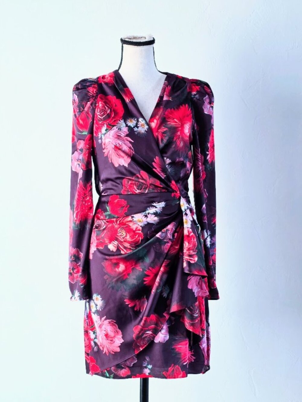 Express NWT Satin Floral Puff Sleeve Ruffle Faux Wrap Mini Dress Size 2